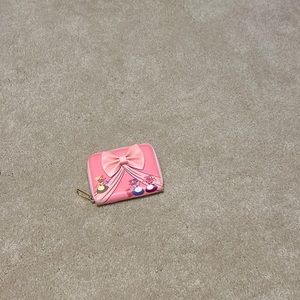 Cinderella mouse wallet